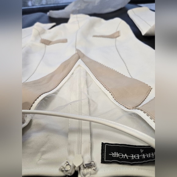 Maniere de voir - Picture 8 of 8